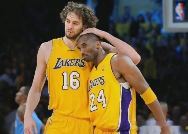 靠团队作战 靠团队作战