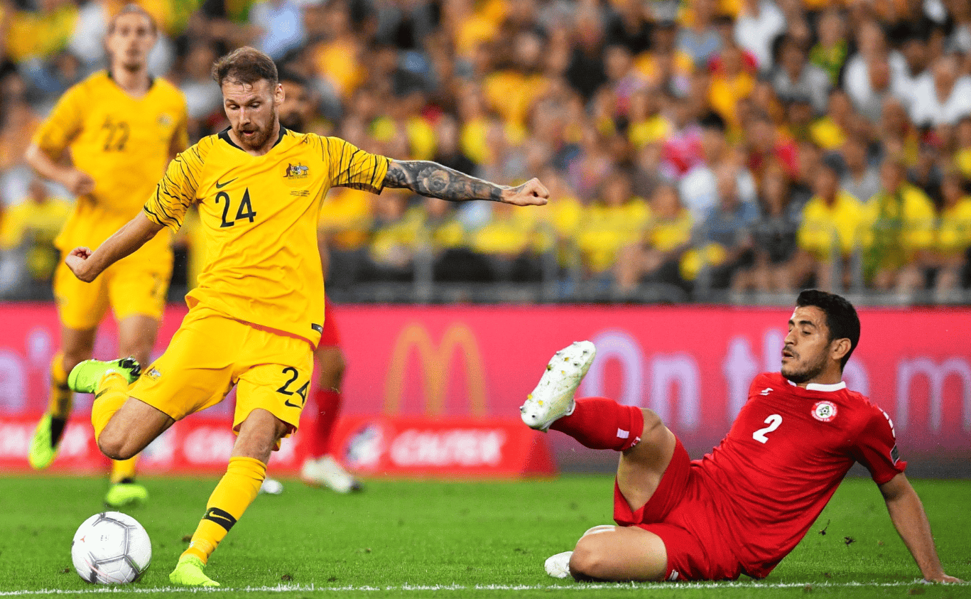 11-12！曼联被低级别球队淘汰，格林斯比违规引关注，红魔放弃追责