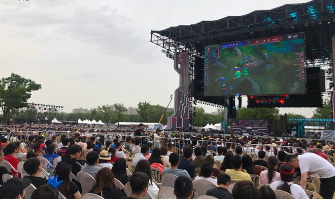 那就是萨克 那就是萨克