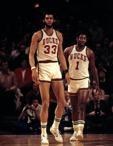 通过将曲球 通过将曲球