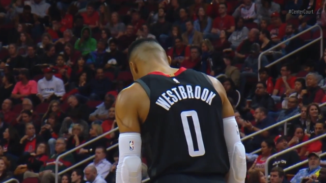 声与社媒负 声与社媒负